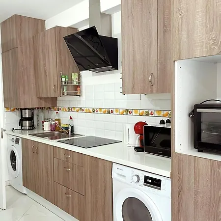 Apartman A Beautiful Place In *